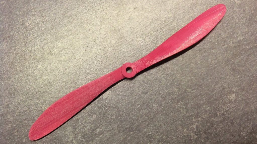 fixing drone propellers